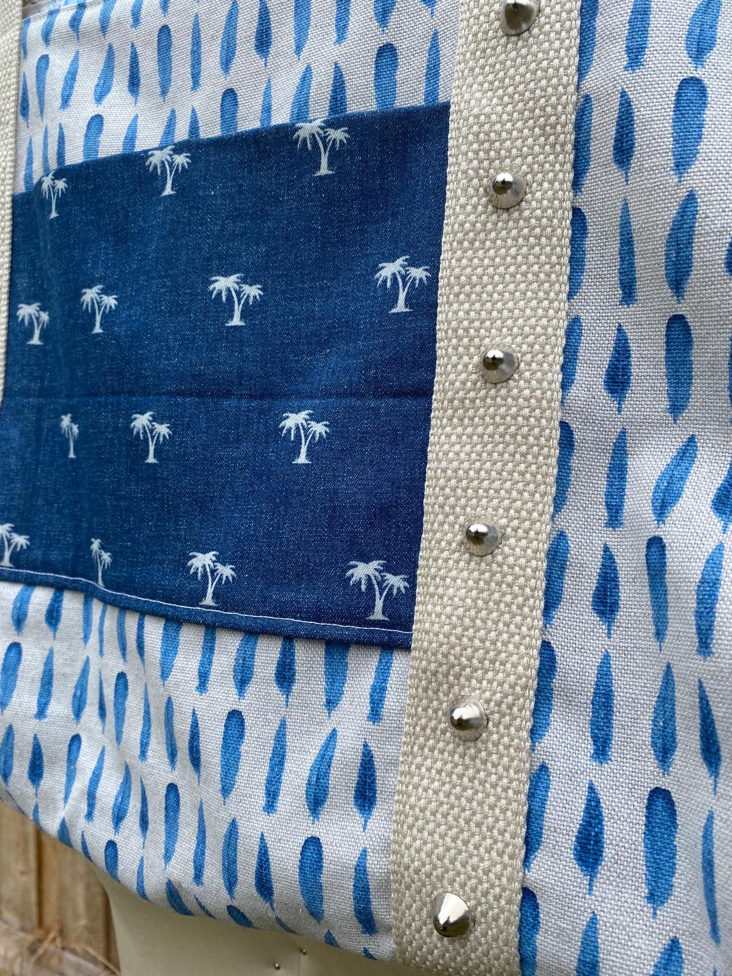 Feather Linen Bag