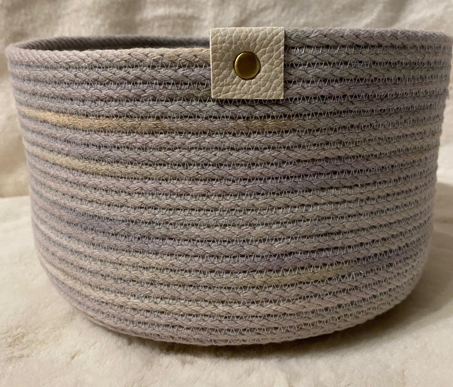 Tote basket