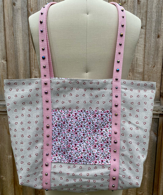 Heart Linen with Floral Lining